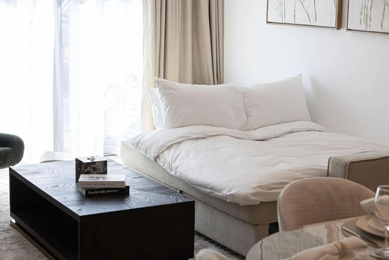 Apartment Modern Comfort - Views In Prime Downtown - 2Br 6 Guests Dubai